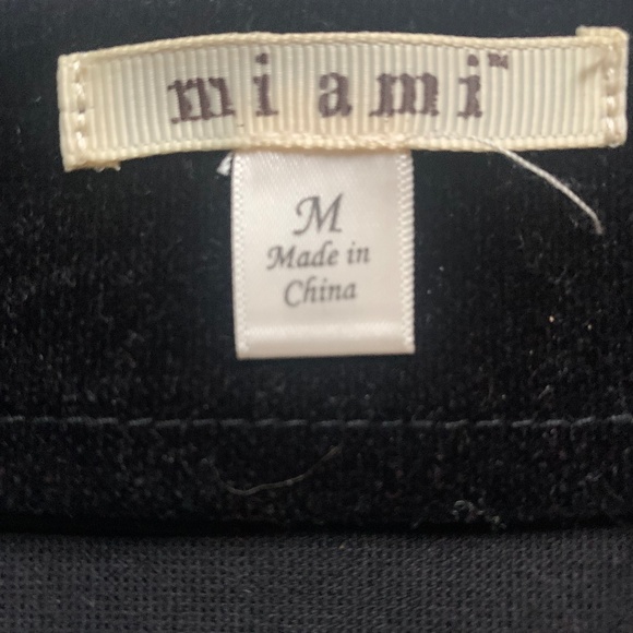 Francesca's Mi Ami Embroidered Floral Mini Skirt M - Picture 3 of 4